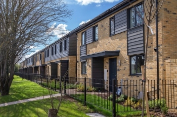 Build 90,000 social homes per year, party leaders told image