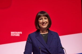 Call for Reeves to remove barriers to pension investment image