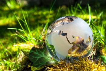Leaders lay out plans for just transition to net-zero image
