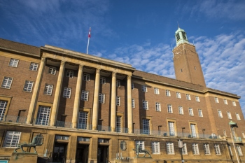 Norwich councillors back unitary bid image