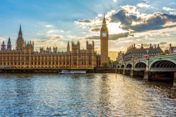 Parliament rally calls on Government to tackle social care crisis image