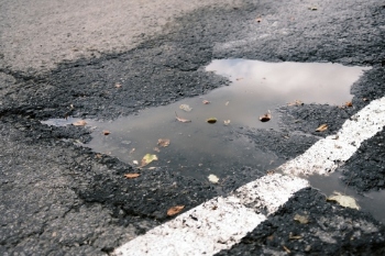 Pothole-related breakdowns jump by 10,000 image