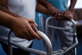Social care ‘likely to deteriorate’ during wait for review image