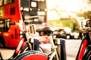 TfL bans non-folded e-bikes on network image